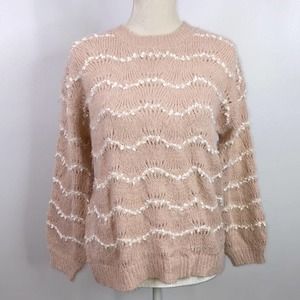 Heartloom blush pink fuzzy soft crew neck sweater size small